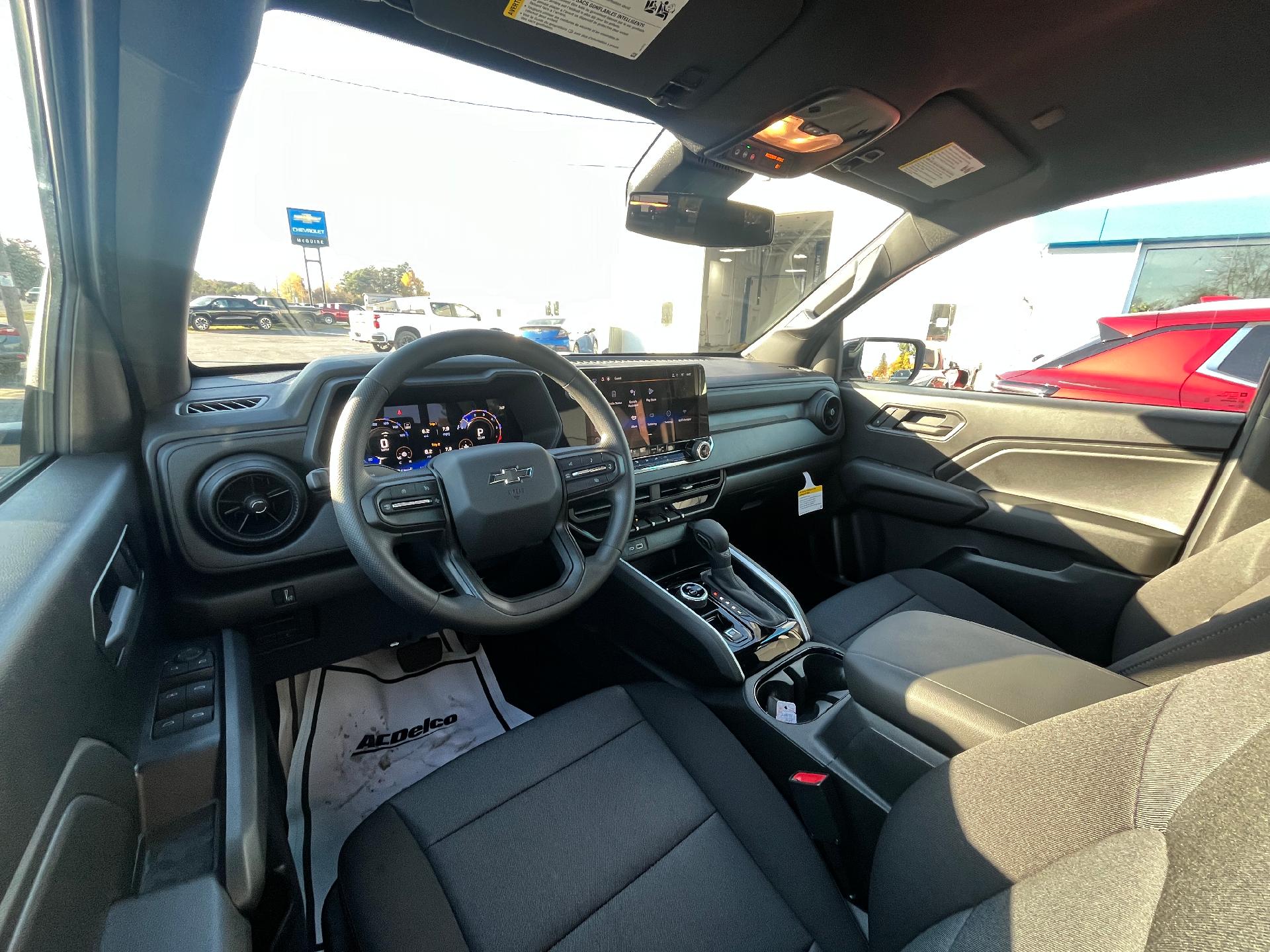 2024 Chevrolet Colorado Vehicle Photo in CLARE, MI 48617-9414