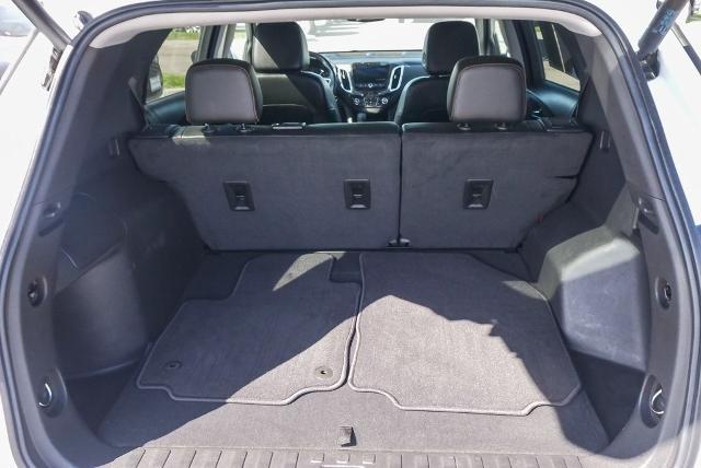 2022 Chevrolet Equinox Vehicle Photo in VENTURA, CA 93003-8585