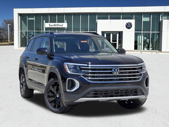 2024 Volkswagen Atlas Vehicle Photo in WEATHERFORD, TX 76087