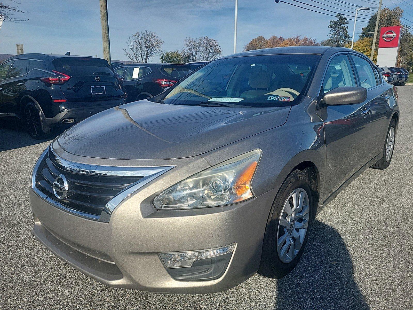 2013 Nissan Altima Vehicle Photo in Mechanicsburg, PA 17050-2306