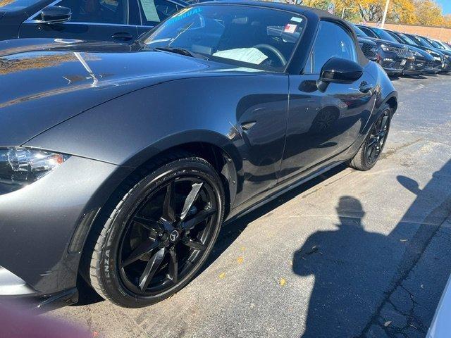 2021 Mazda MX-5 Miata Vehicle Photo in Saint Charles, IL 60174