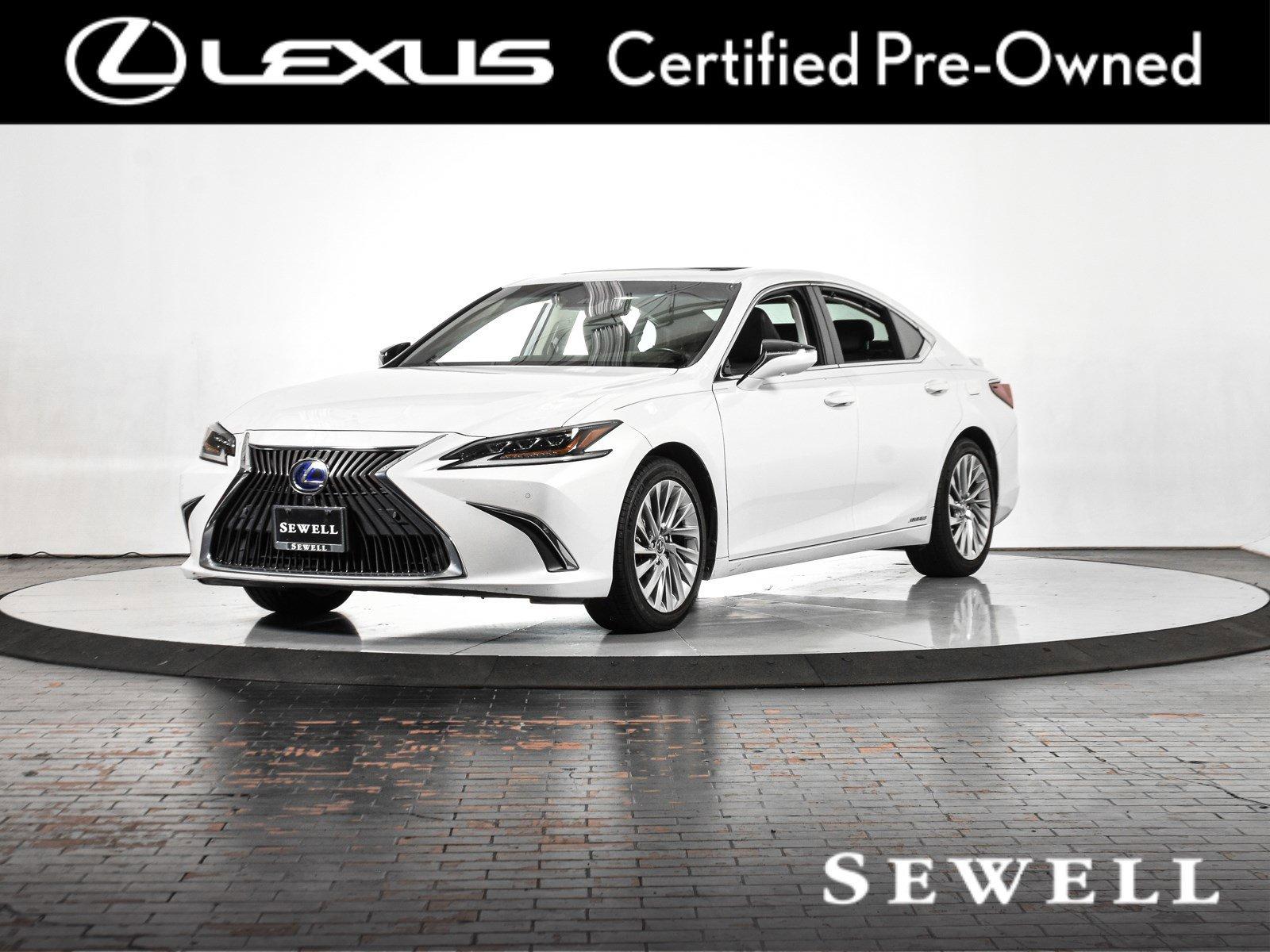 2020 Lexus ES 300h Vehicle Photo in DALLAS, TX 75235