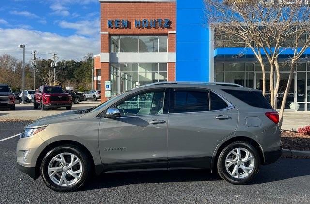 Used 2018 Chevrolet Equinox Premier with VIN 3GNAXMEV1JS622913 for sale in Gloucester, VA