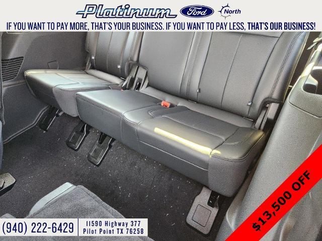 2024 Ford Expedition Vehicle Photo in Pilot Point, TX 76258