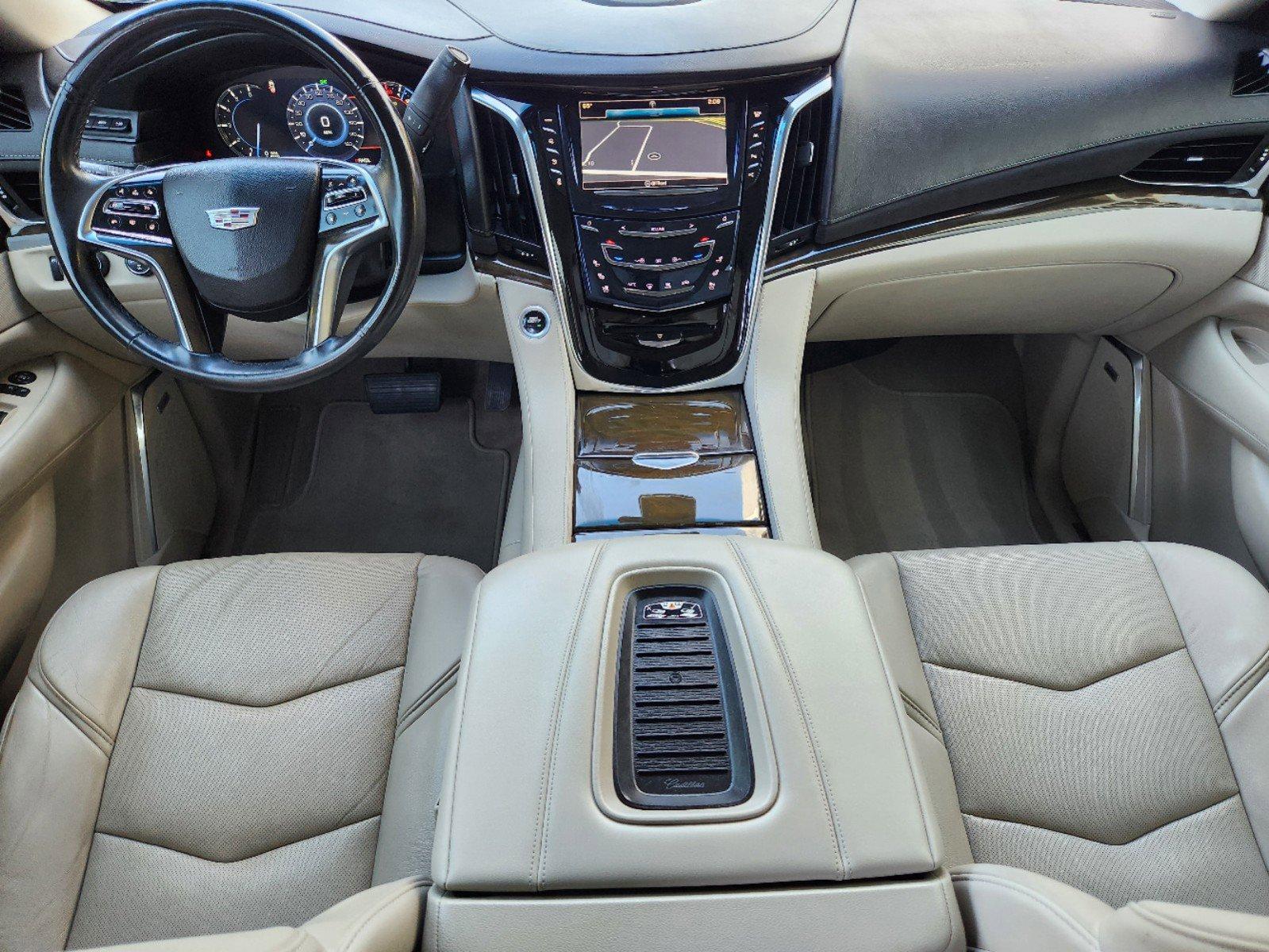 2018 Cadillac Escalade Vehicle Photo in GRAPEVINE, TX 76051-8302