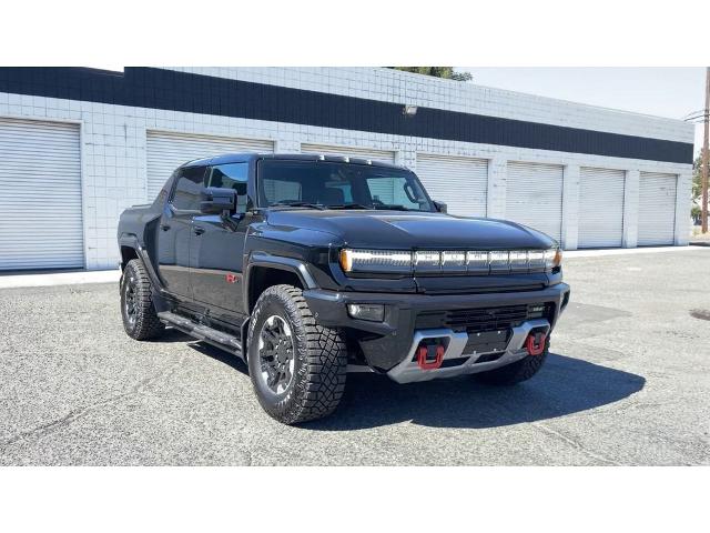 2024 GMC HUMMER EV Pickup Vehicle Photo in TURLOCK, CA 95380-4918