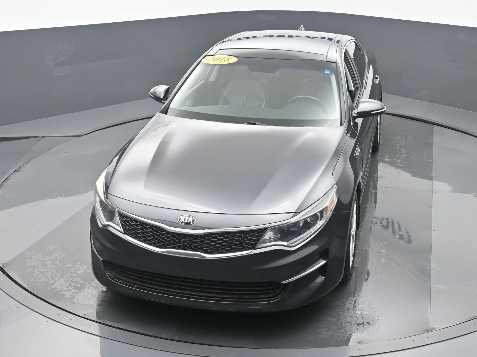 2018 Kia Optima Vehicle Photo in Marion, IA 52302