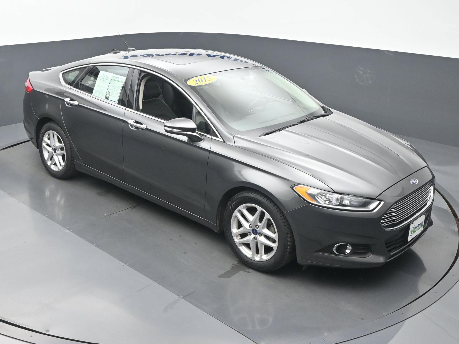 2015 Ford Fusion Vehicle Photo in Marion, IA 52302