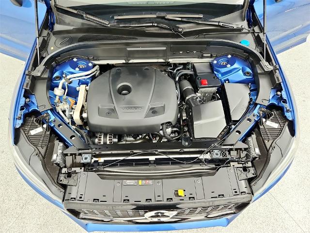 2021 Volvo XC60 Vehicle Photo in Grapevine, TX 76051