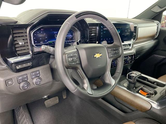 2024 Chevrolet Silverado 1500 Vehicle Photo in ALLIANCE, OH 44601-4622