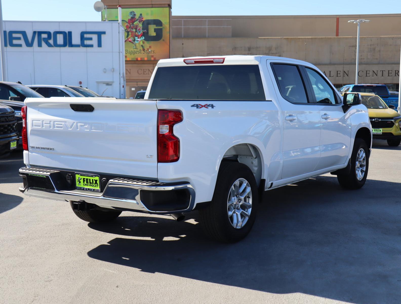 2024 Chevrolet Silverado 1500 Vehicle Photo in LOS ANGELES, CA 90007-3794