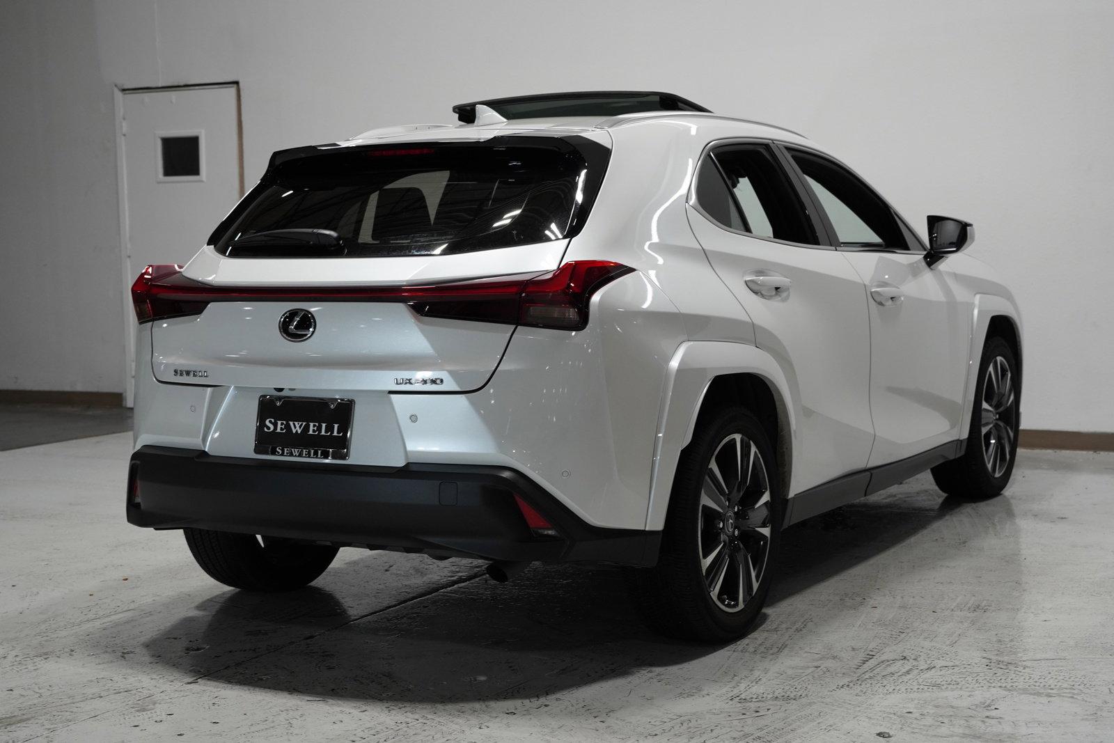 2022 Lexus UX 200 Vehicle Photo in GRAPEVINE, TX 76051