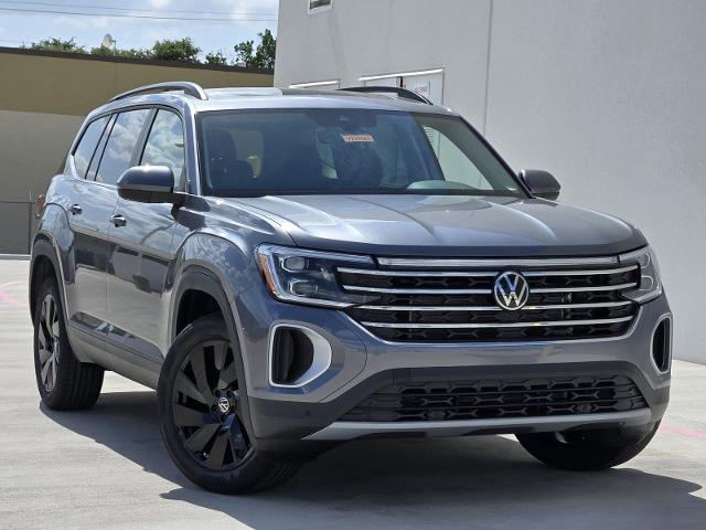 2024 Volkswagen Atlas Vehicle Photo in WEATHERFORD, TX 76087