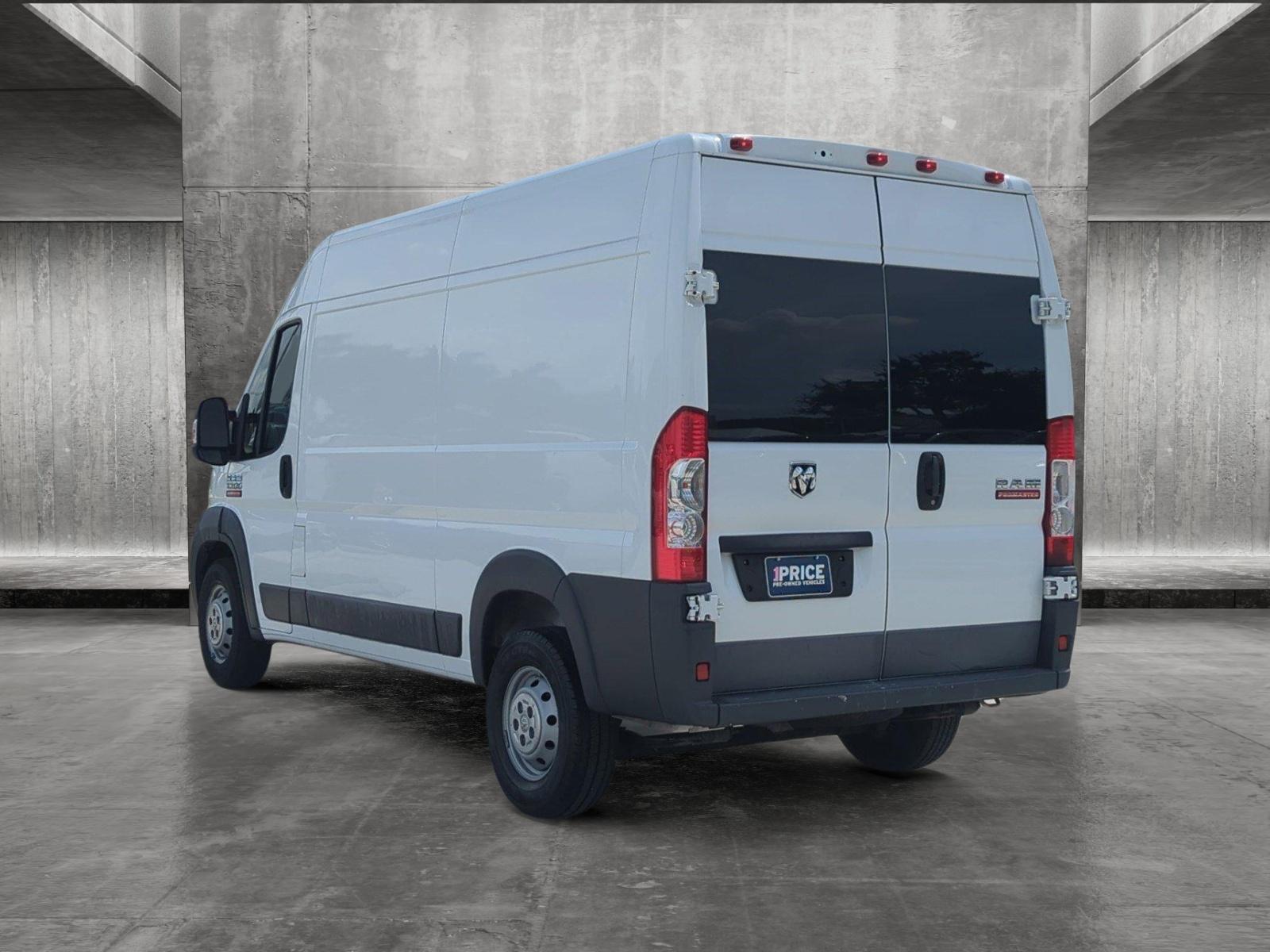 2017 Ram ProMaster Cargo Van Vehicle Photo in Pembroke Pines, FL 33027