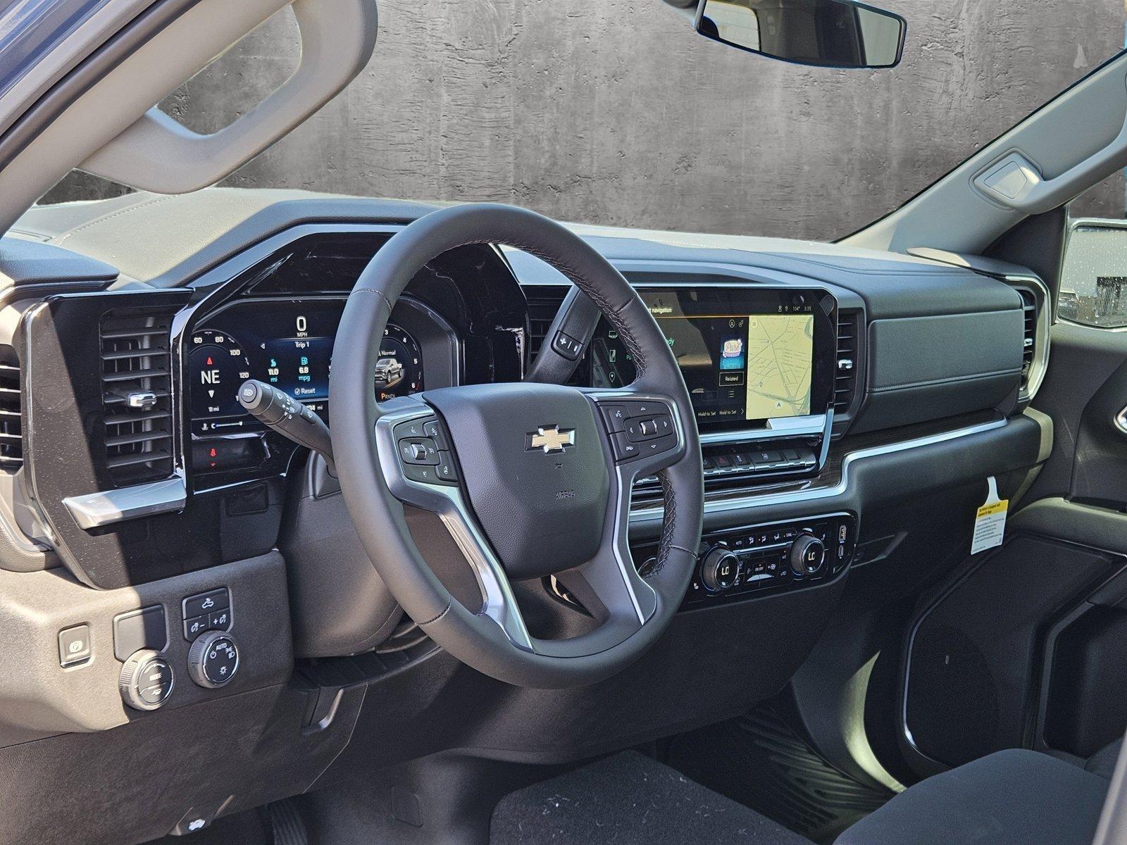 2024 Chevrolet Silverado 1500 Vehicle Photo in NORTH RICHLAND HILLS, TX 76180-7199