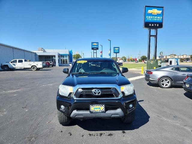 Used 2015 Toyota Tacoma Base with VIN 3TMLU4EN2FM167186 for sale in Hays, KS