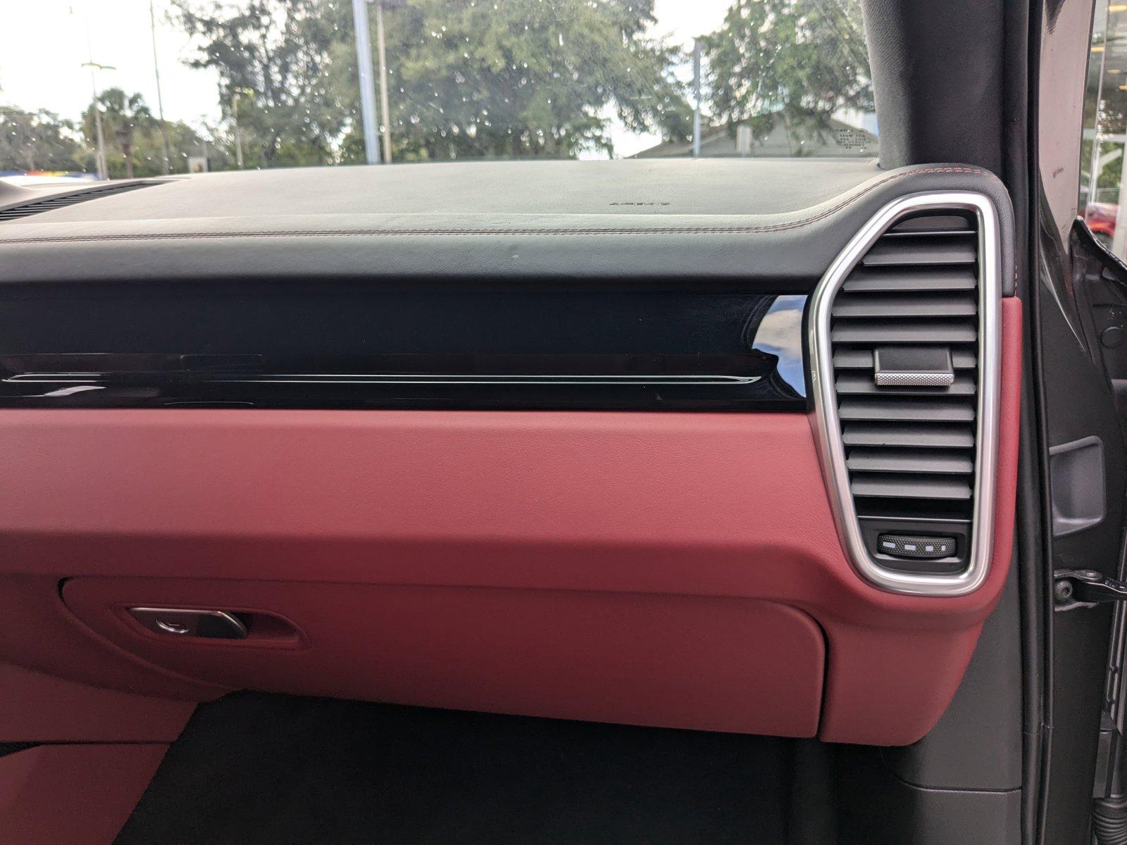 2023 Porsche Cayenne Vehicle Photo in Maitland, FL 32751