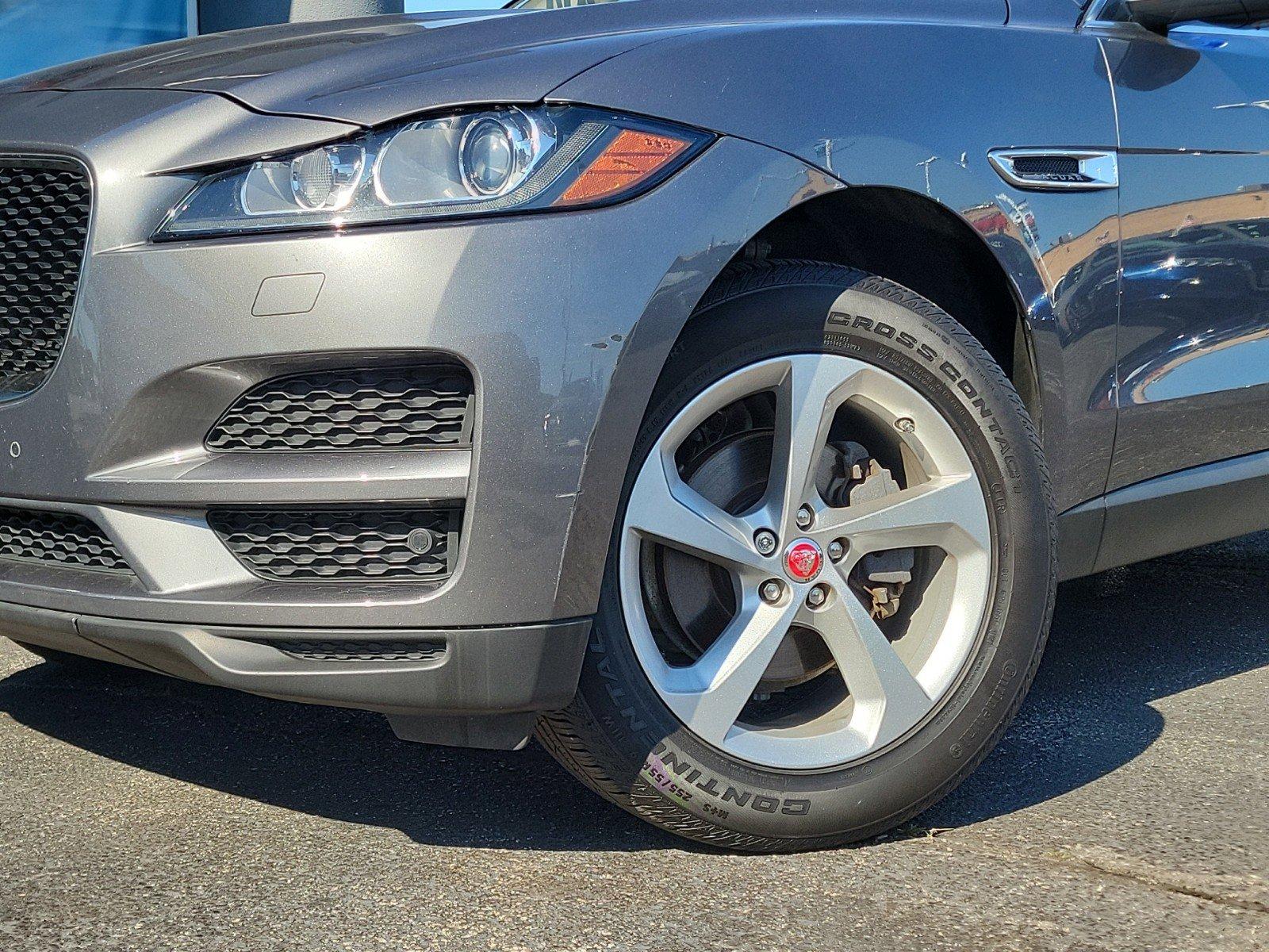 2019 Jaguar F-PACE Vehicle Photo in Saint Charles, IL 60174