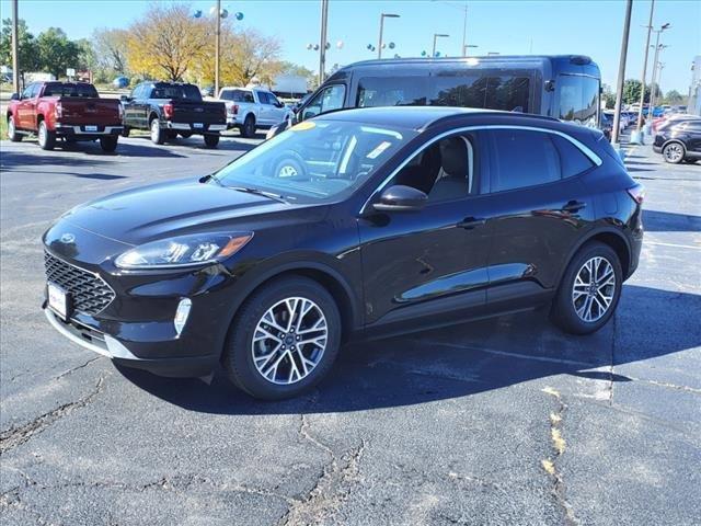 2021 Ford Escape Vehicle Photo in Saint Charles, IL 60174