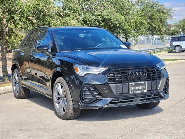 2024 Audi Q3 Vehicle Photo in HOUSTON, TX 77090