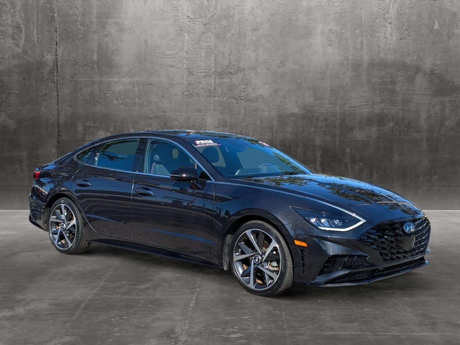 2021 Hyundai SONATA Vehicle Photo in St. Petersburg, FL 33713