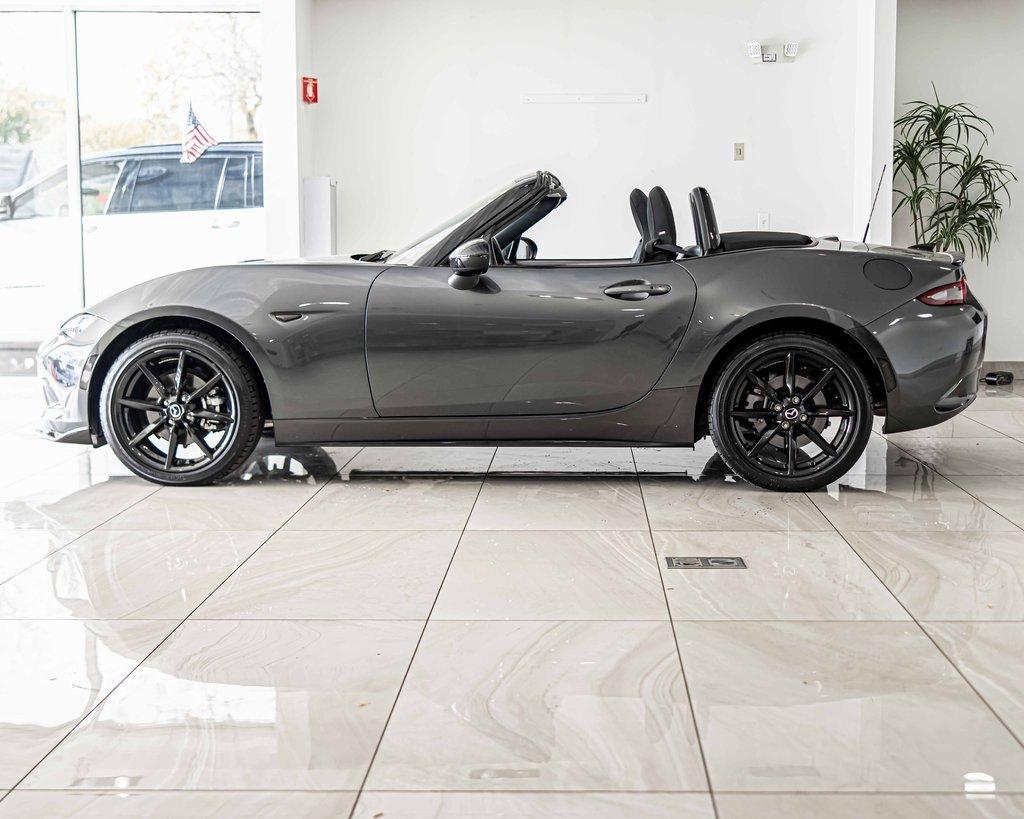 2021 Mazda MX-5 Miata Vehicle Photo in Plainfield, IL 60586