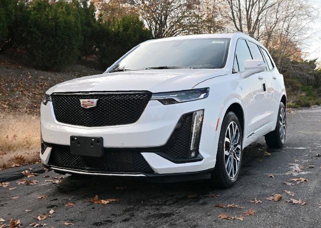 2025 Cadillac XT6 Vehicle Photo in NORWOOD, MA 02062-5222