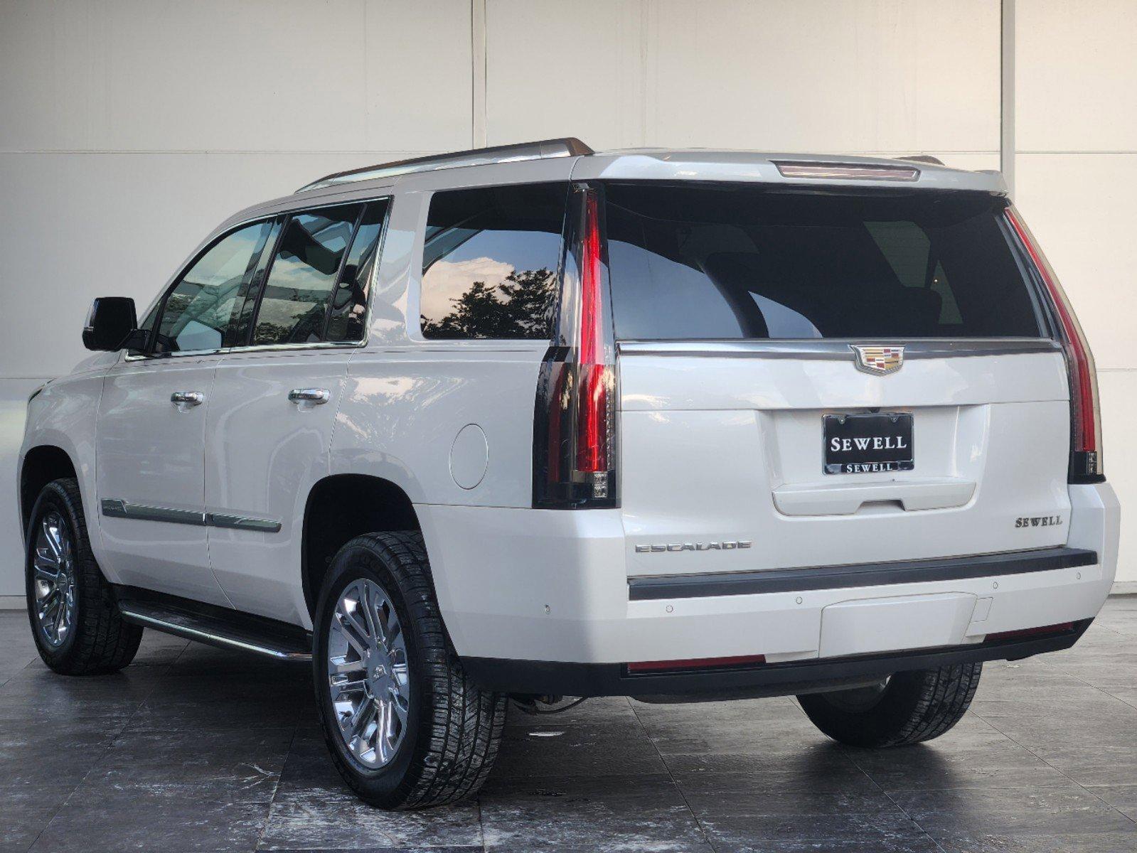 2019 Cadillac Escalade Vehicle Photo in HOUSTON, TX 77079-1502