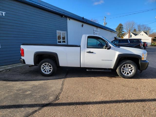 Used 2011 Chevrolet Silverado 1500 Work Truck with VIN 1GCNCPEX7BZ394431 for sale in Colfax, WI