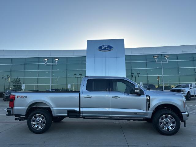 2024 Ford Super Duty F-350 SRW Vehicle Photo in Terrell, TX 75160