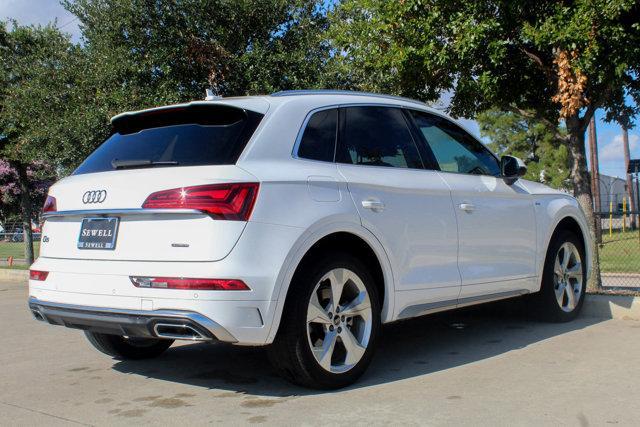 2022 Audi Q5 Vehicle Photo in HOUSTON, TX 77090