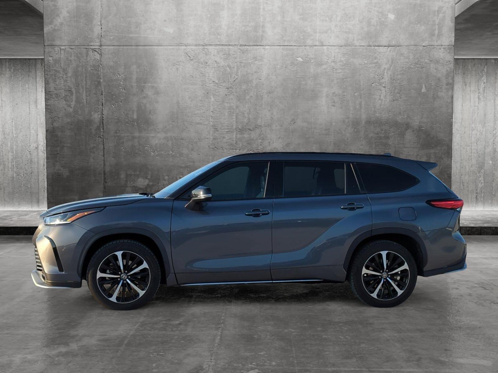 2021 Toyota Highlander Vehicle Photo in Ft. Myers, FL 33907