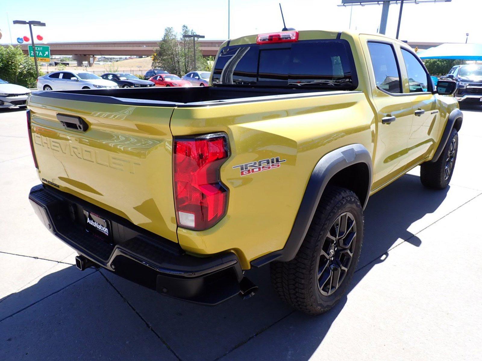 2024 Chevrolet Colorado Vehicle Photo in DENVER, CO 80221-3610