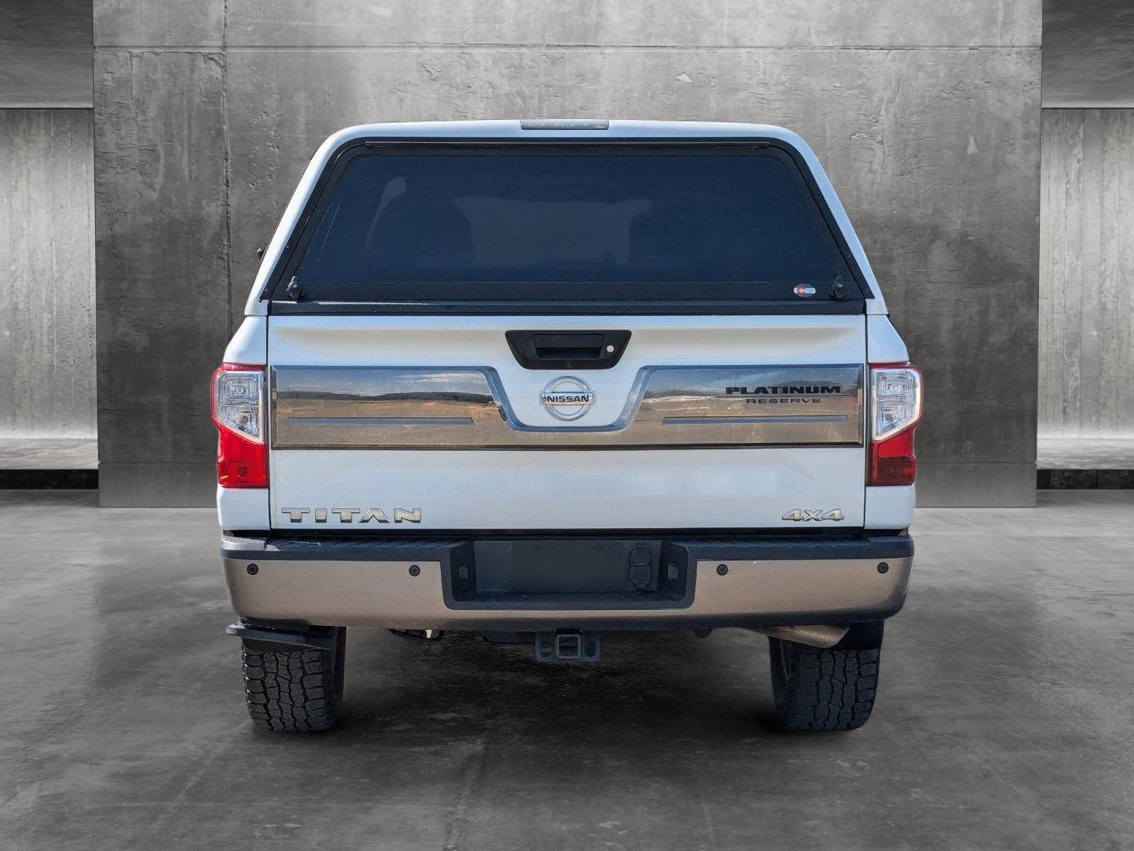 2017 Nissan Titan Vehicle Photo in Spokane Valley, WA 99206