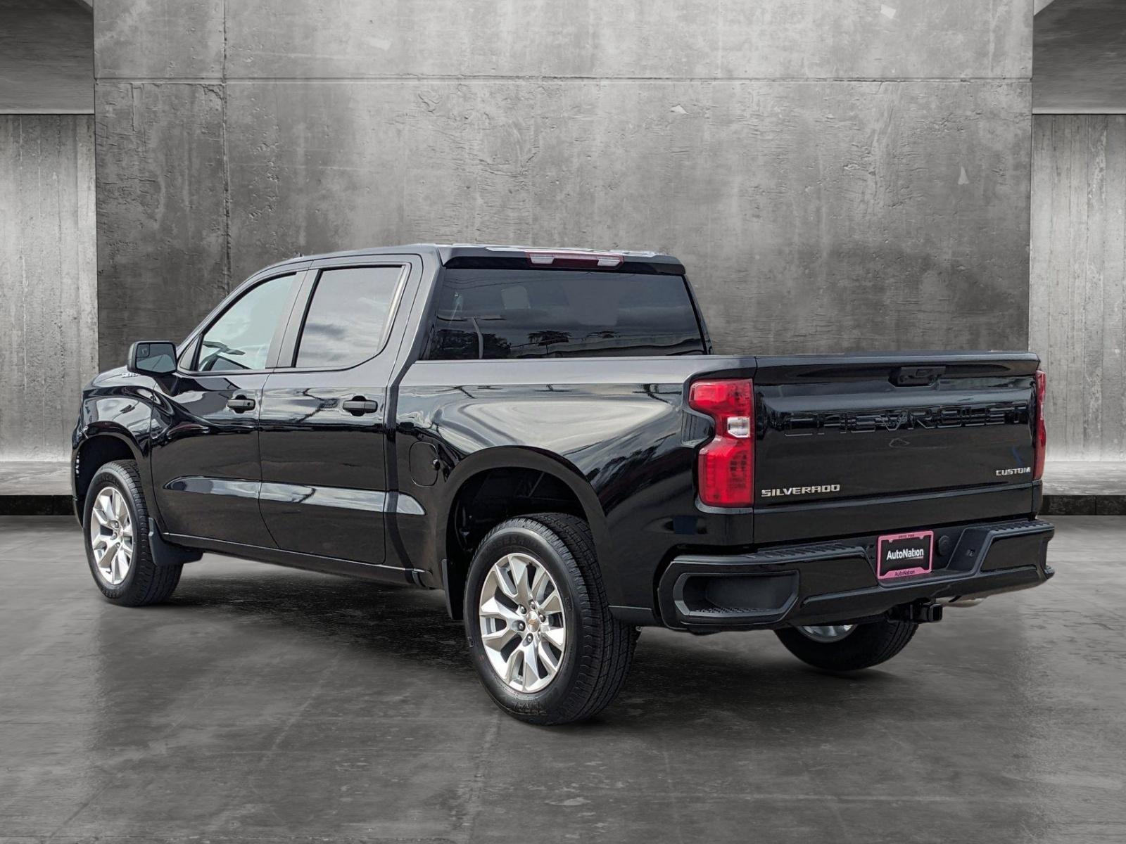 2024 Chevrolet Silverado 1500 Vehicle Photo in MESA, AZ 85206-4395