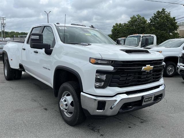 2024 Chevrolet Silverado 3500 HD Vehicle Photo in ALCOA, TN 37701-3235