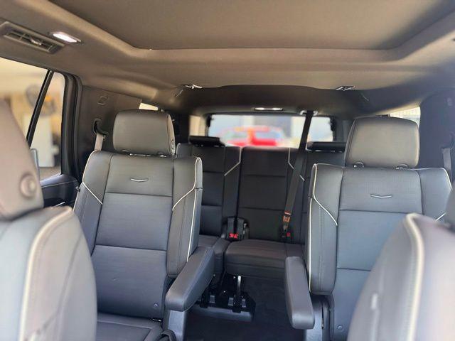 2024 Cadillac Escalade Vehicle Photo in DELRAY BEACH, FL 33483-3294