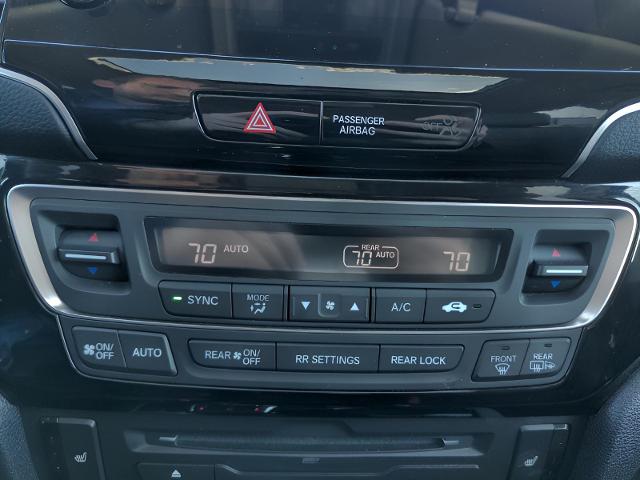 2020 Honda Pilot Vehicle Photo in Green Bay, WI 54304