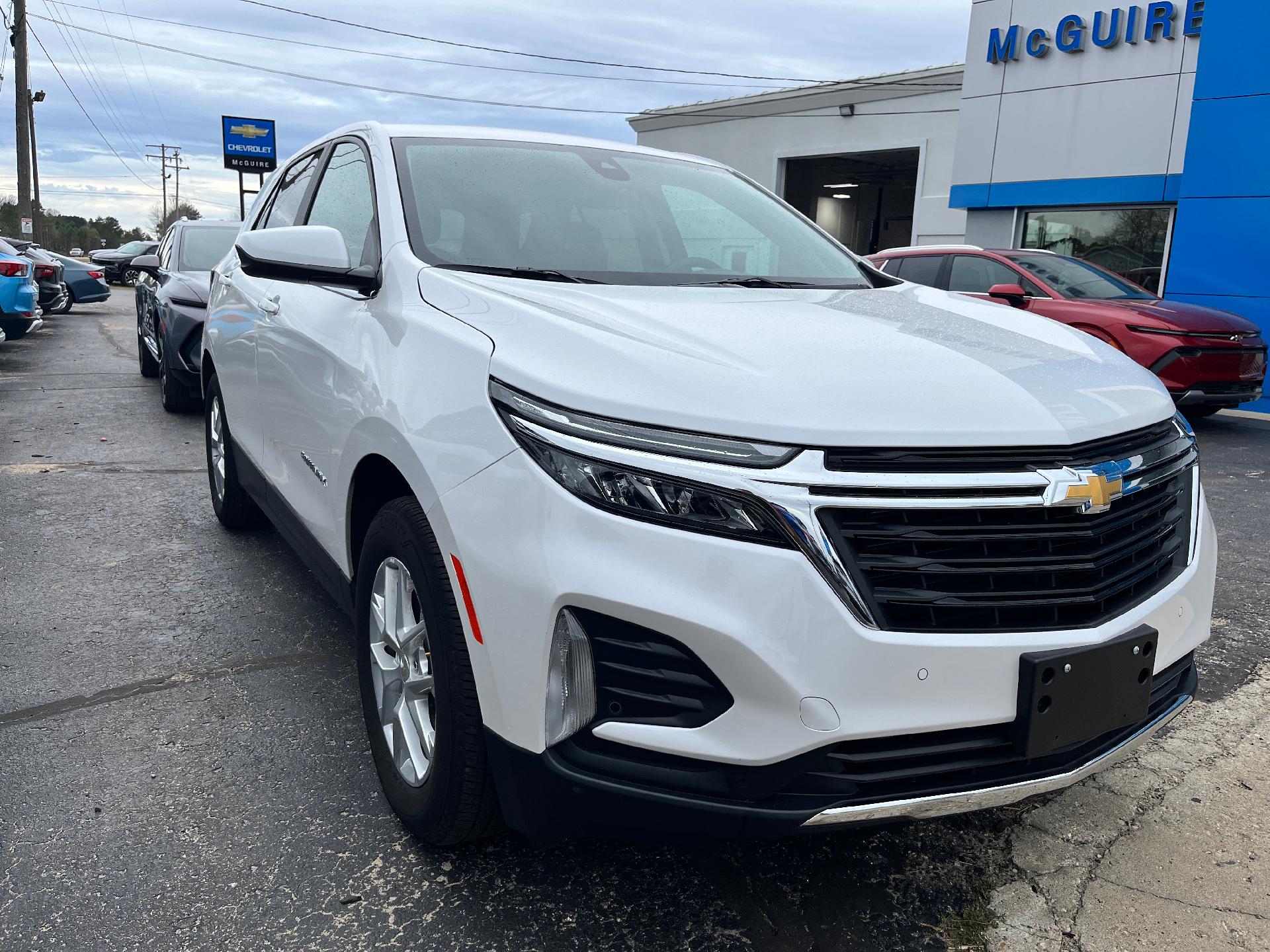 2024 Chevrolet Equinox Vehicle Photo in CLARE, MI 48617-9414