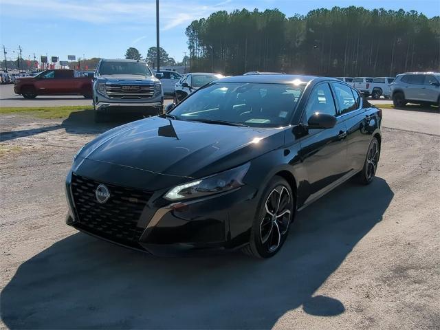 2024 Nissan Altima Vehicle Photo in ALBERTVILLE, AL 35950-0246