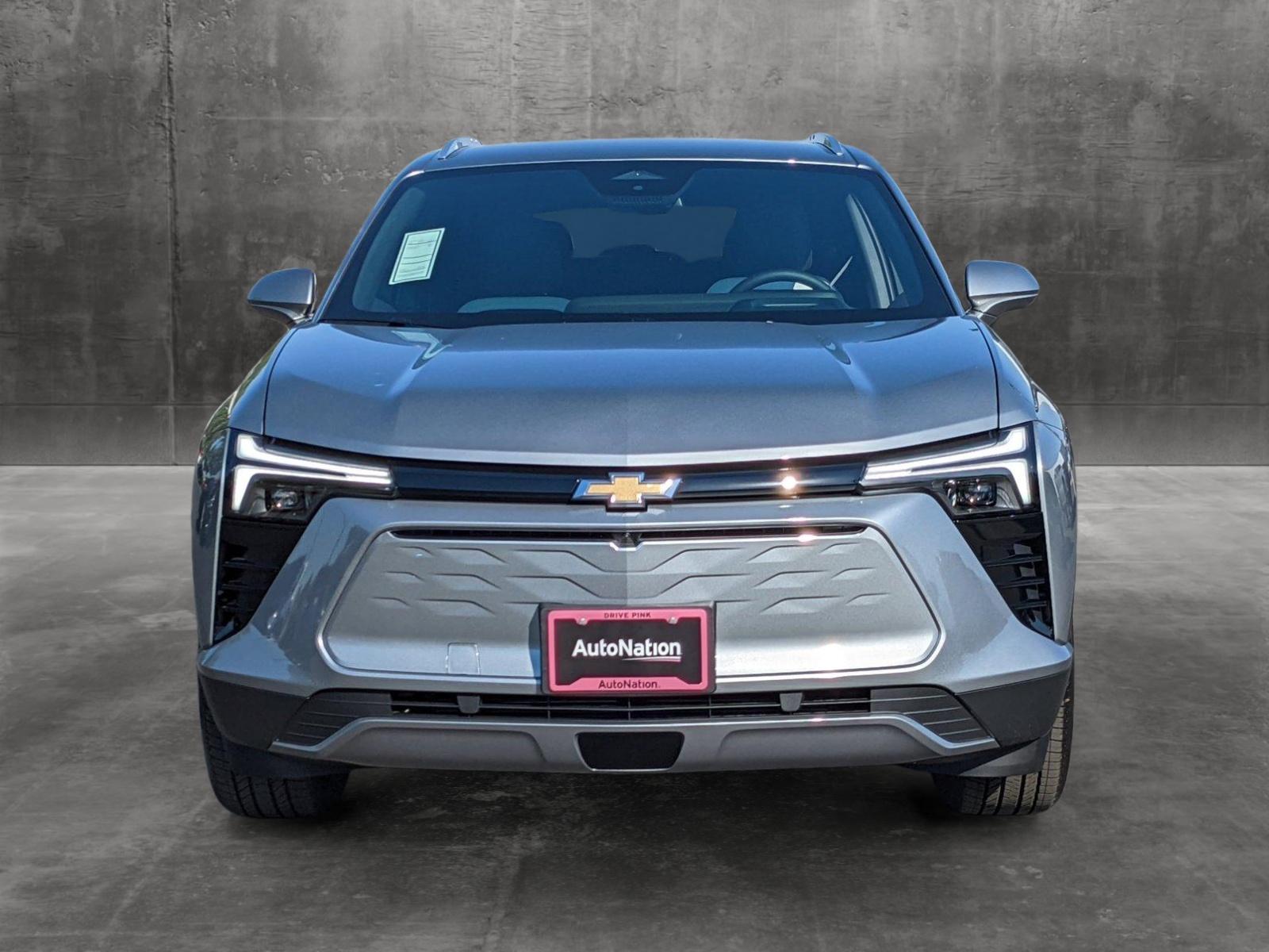 2024 Chevrolet Blazer EV Vehicle Photo in VALENCIA, CA 91355-1705