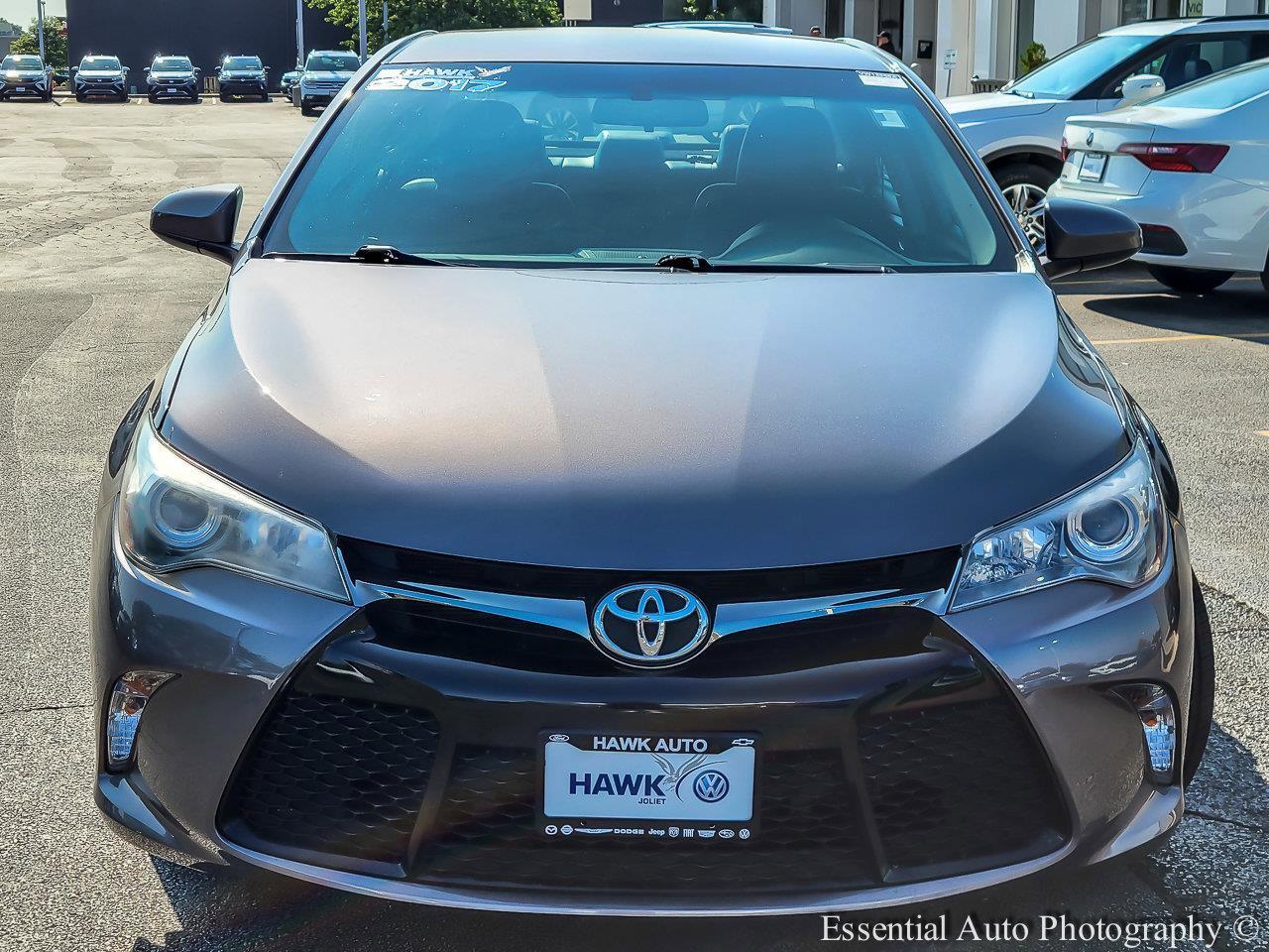 2017 Toyota Camry Vehicle Photo in Saint Charles, IL 60174