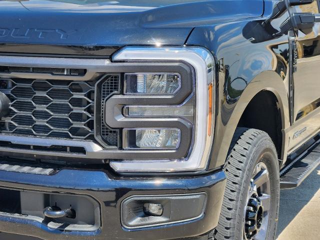 2024 Ford Super Duty F-250 SRW Vehicle Photo in Pilot Point, TX 76258-6053