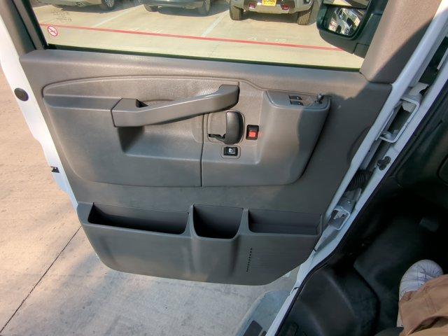 2022 GMC Savana Cargo Van Vehicle Photo in SELMA, TX 78154-1460