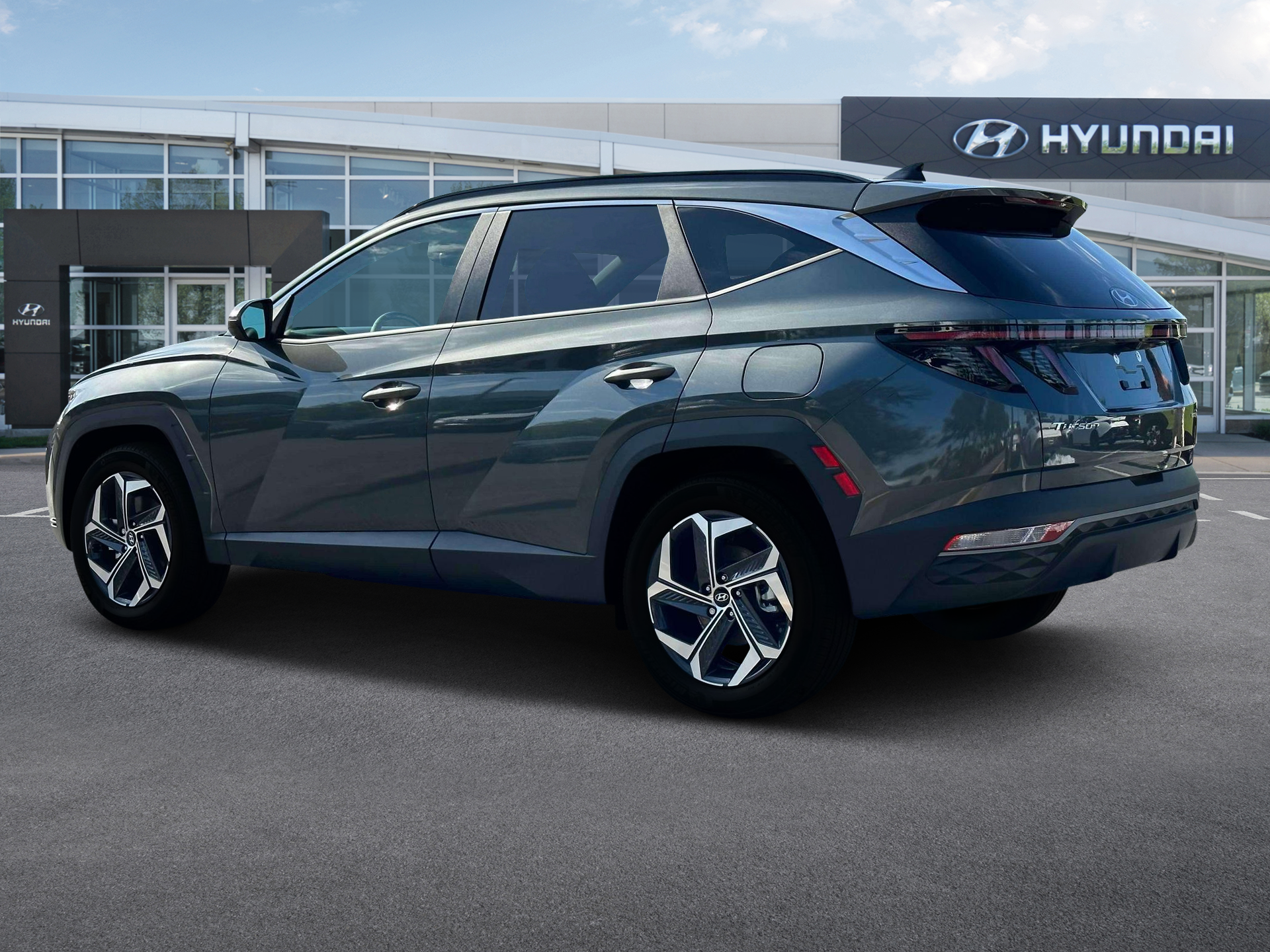 2024 Hyundai TUCSON Hybrid Vehicle Photo in Appleton, WI 54913