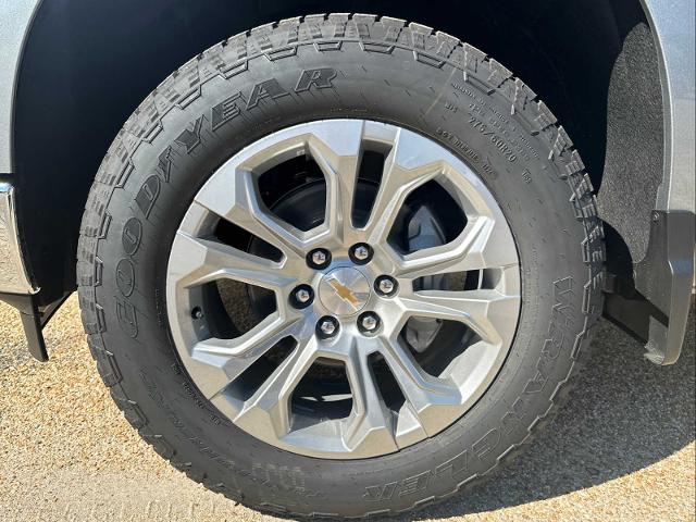 2024 Chevrolet Silverado 1500 Vehicle Photo in DUNN, NC 28334-8900