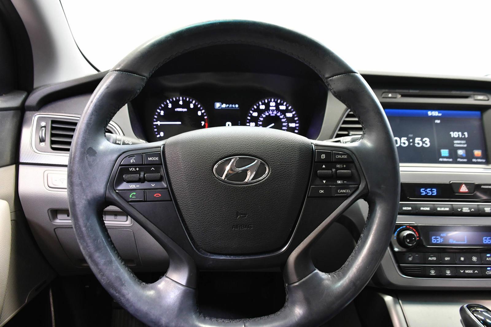 2015 Hyundai SONATA Vehicle Photo in DALLAS, TX 75235