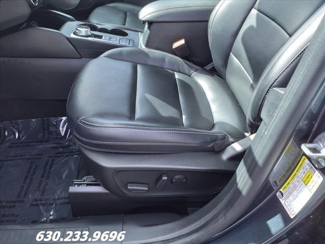 2022 Ford Escape Vehicle Photo in Saint Charles, IL 60174