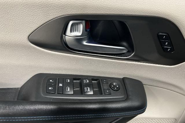 2021 Chrysler Pacifica Vehicle Photo in INDIANAPOLIS, IN 46227-0991