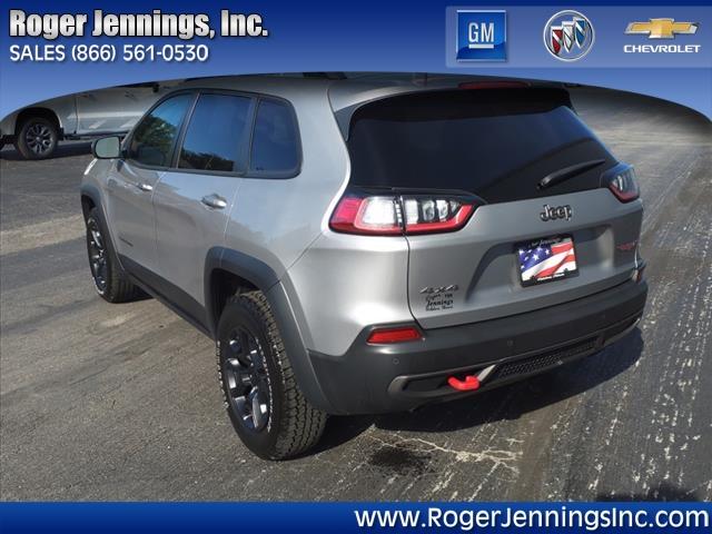 Used 2021 Jeep Cherokee Trailhawk with VIN 1C4PJMBX8MD237847 for sale in Hillsboro, IL